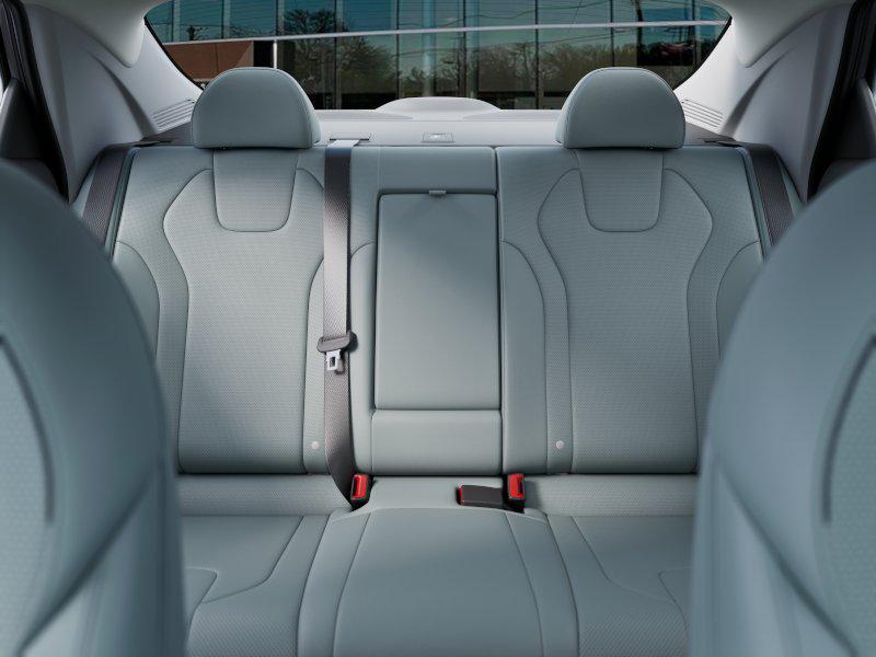 2025 Hyundai Elantra Hybrid Limited photo 11