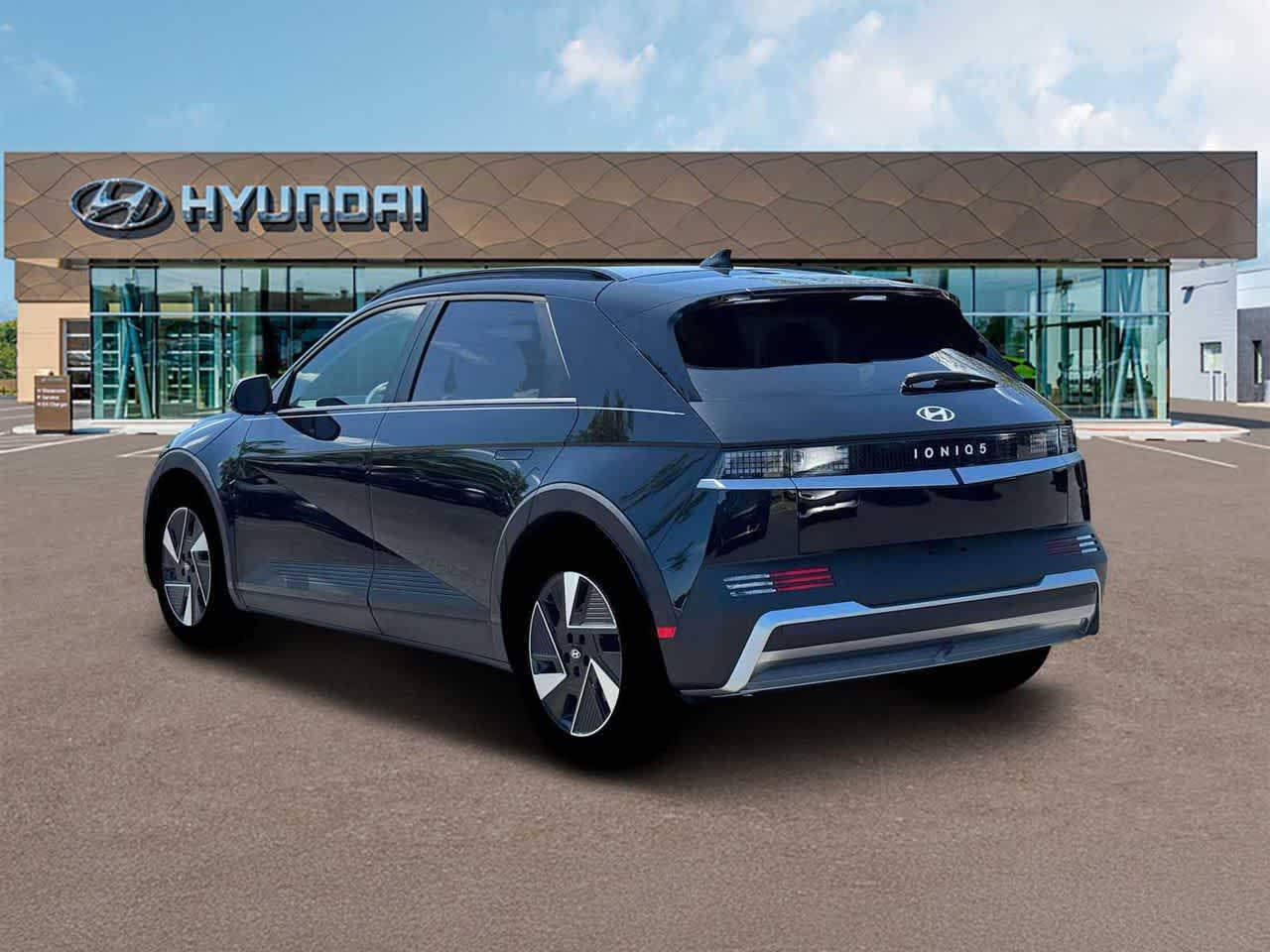 2025 Hyundai Ioniq 5 SEL photo 4
