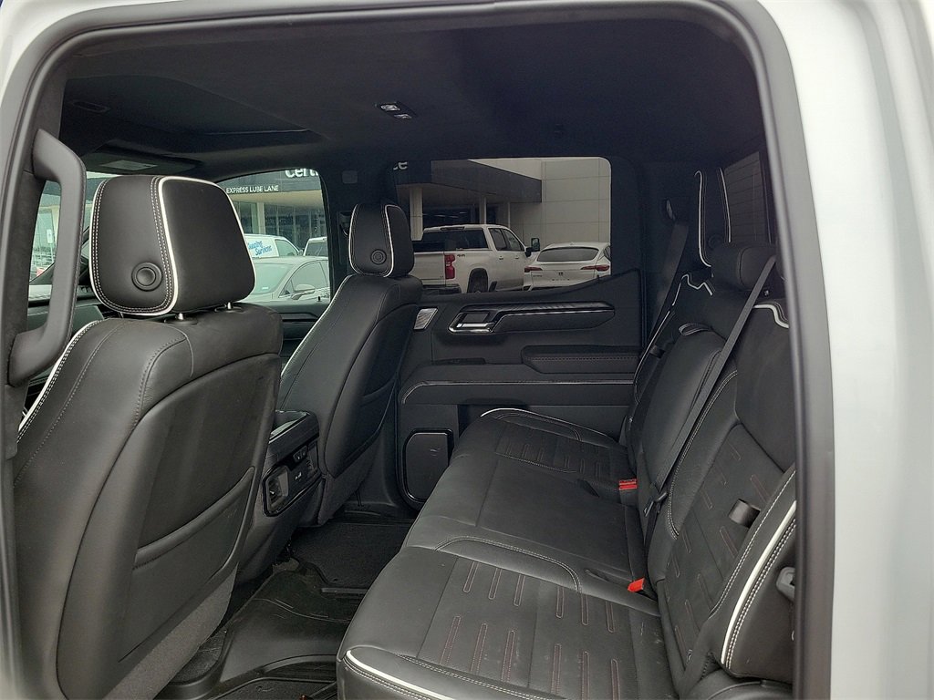 2024 Gmc Sierra 1500 AT4X photo 16