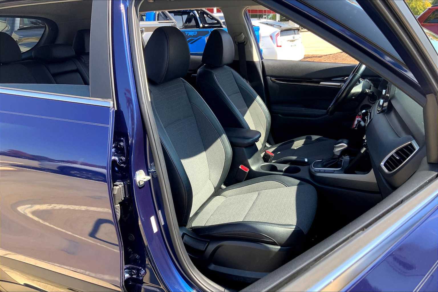 2021 Kia Seltos S photo 5