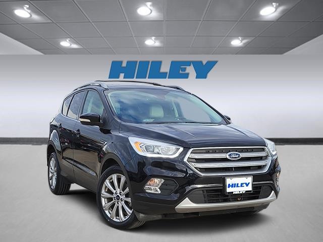 2017 Ford Escape Titanium's photo