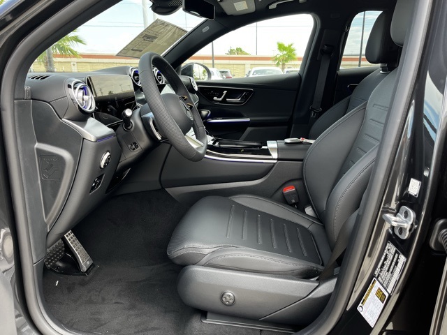 2026 Mercedes Benz GLC 300 4MATIC photo 13