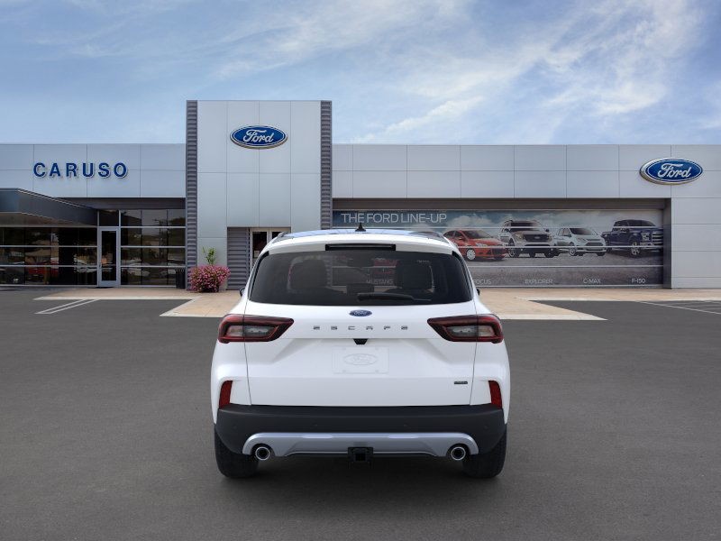 2025 Ford Escape Plug-In Hybrid photo 5