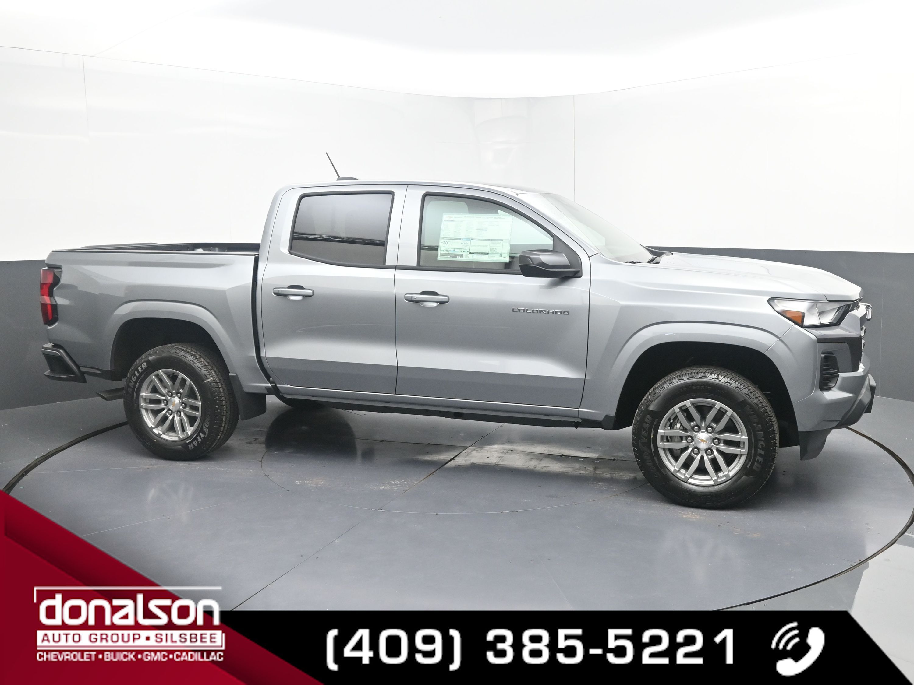 2025 Chevrolet Colorado Work Truck LT photo 27