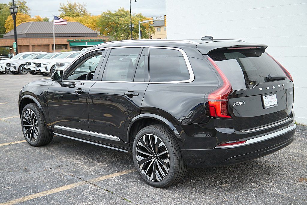 2026 VOLVO XC90 - Image 6
