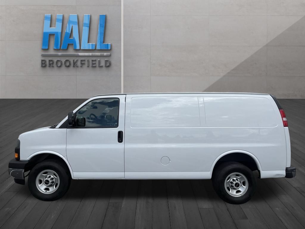 2023 Gmc Savana 2500 Cargo photo 2