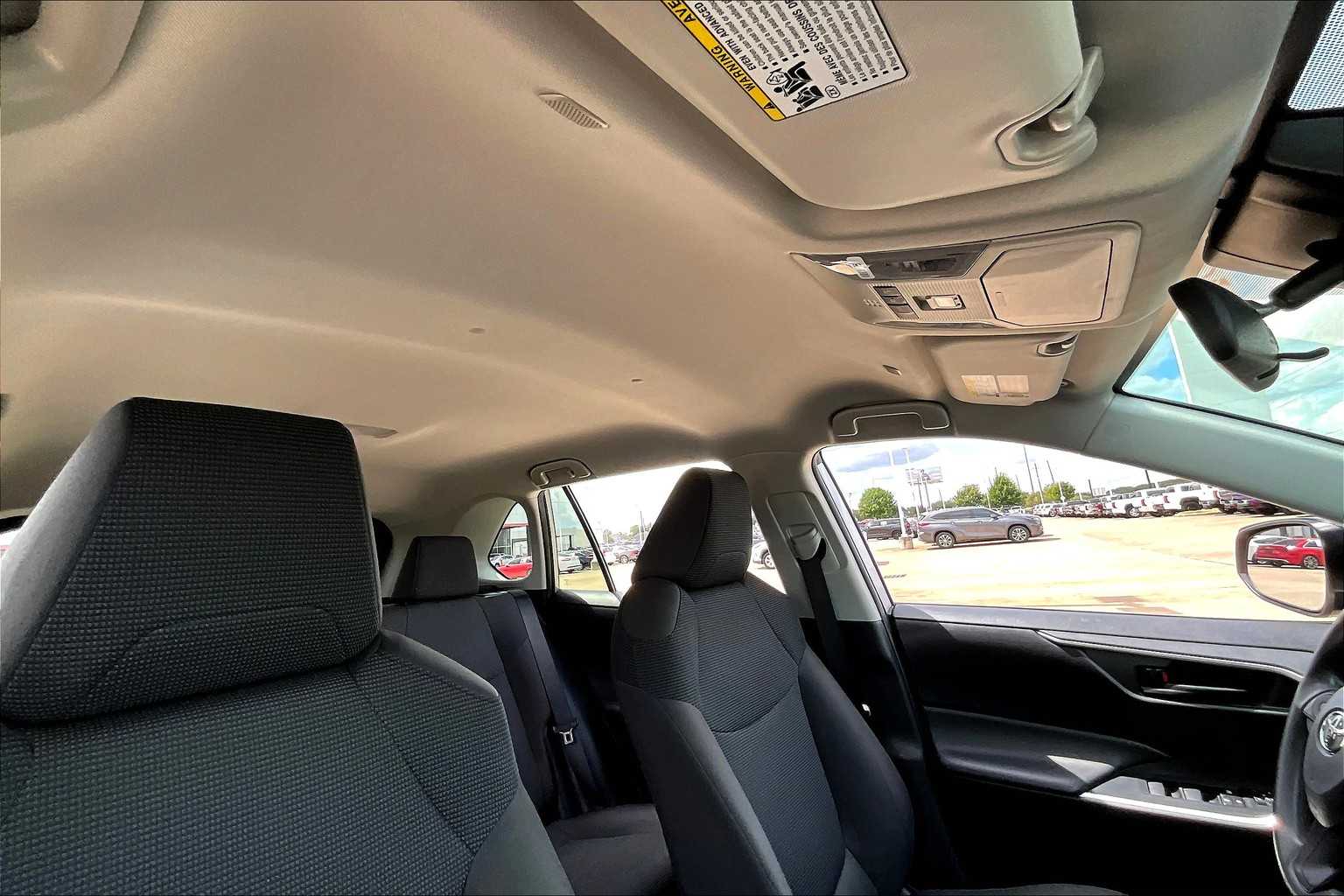 2024 Toyota RAV4 LE photo 13