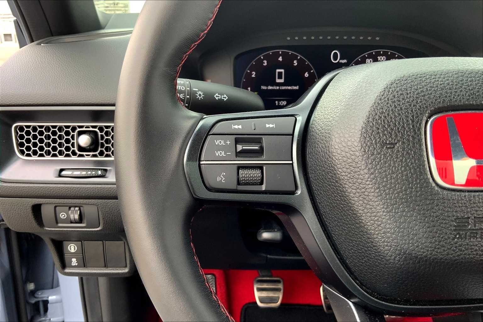 2025 Honda Civic Type R photo 22