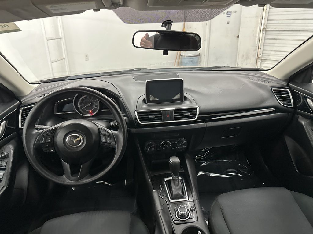 2015 Mazda Mazda3 i Sport photo 15
