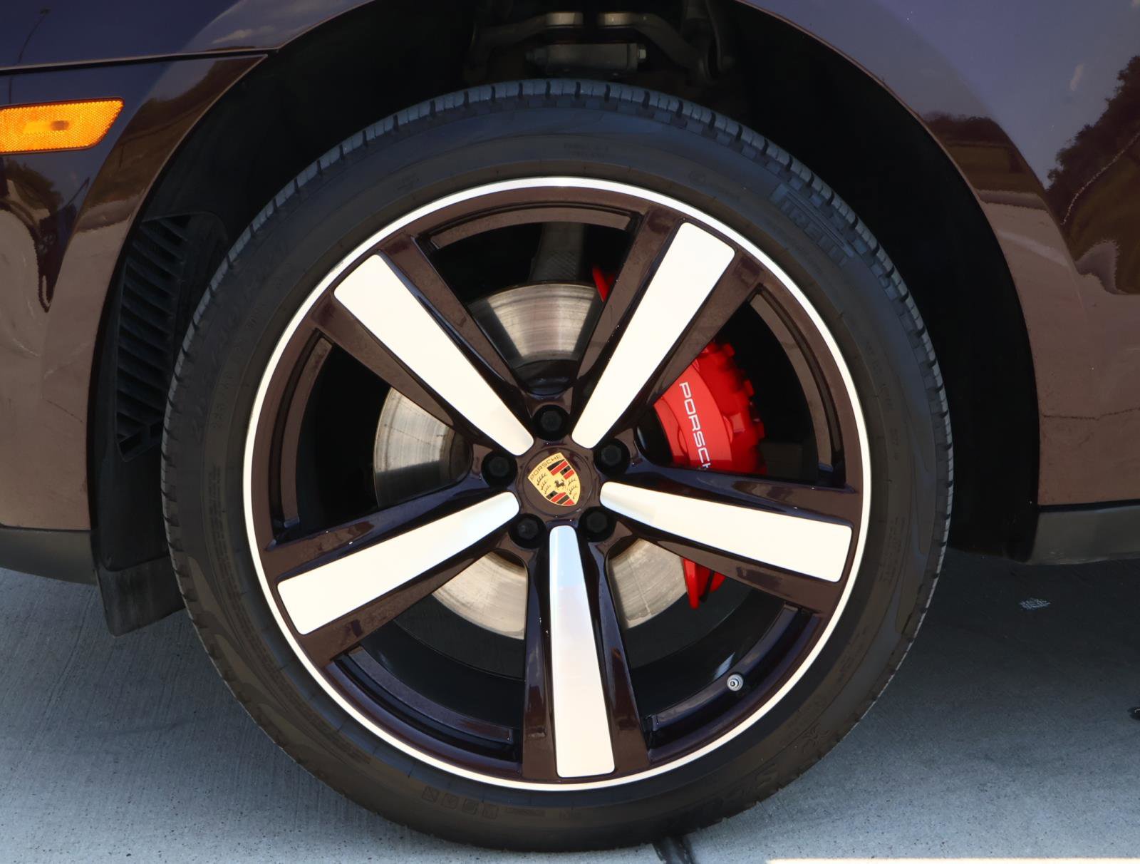2023 Porsche Macan S photo 8