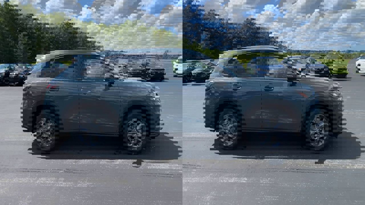 2026 Honda HR-V LX photo 9