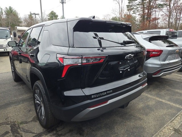 2026 Chevrolet Equinox LT photo 4