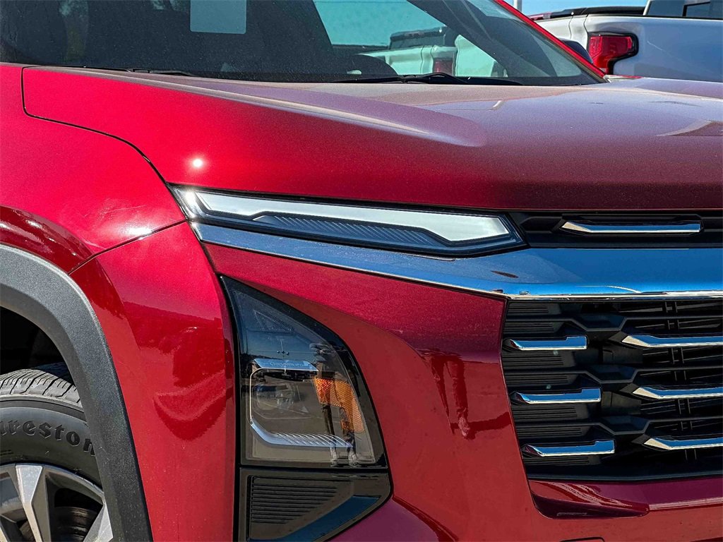 2026 Chevrolet Equinox LT photo 3