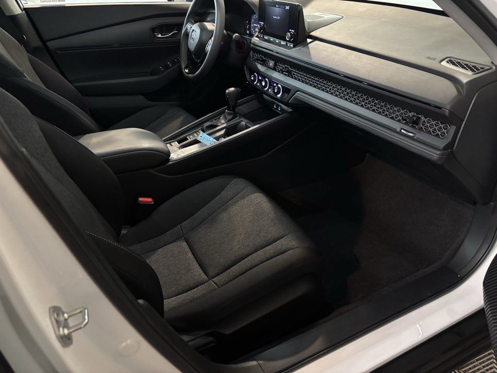 2023 Honda Accord LX photo 9