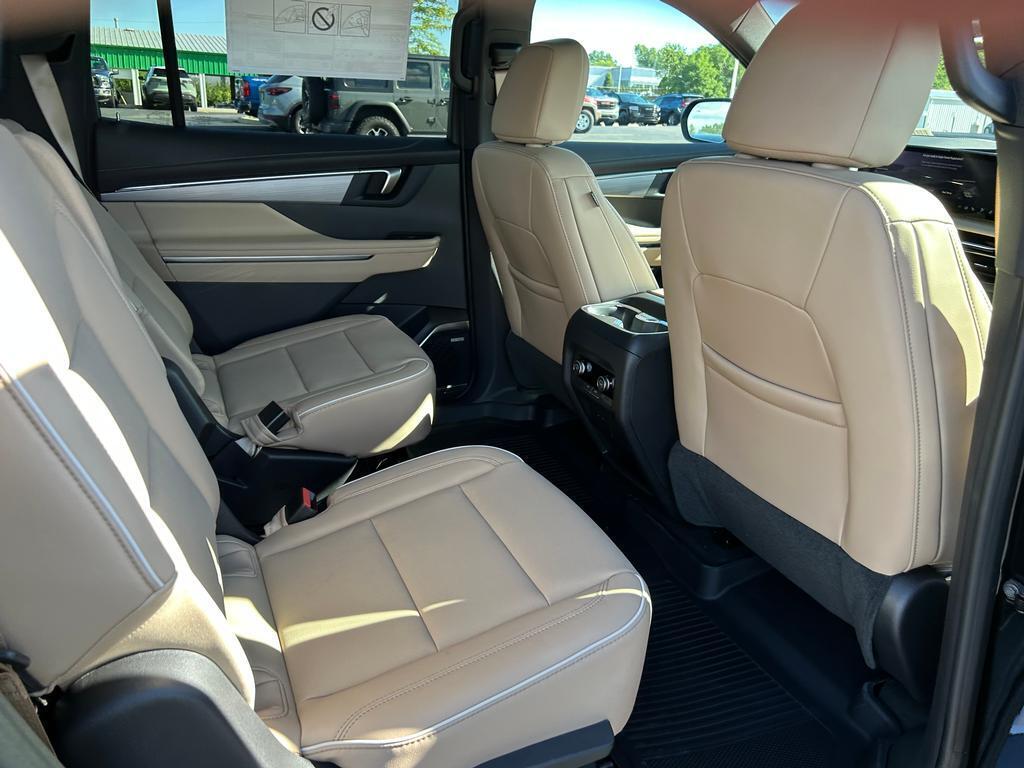 2026 Buick Enclave Preferred photo 16