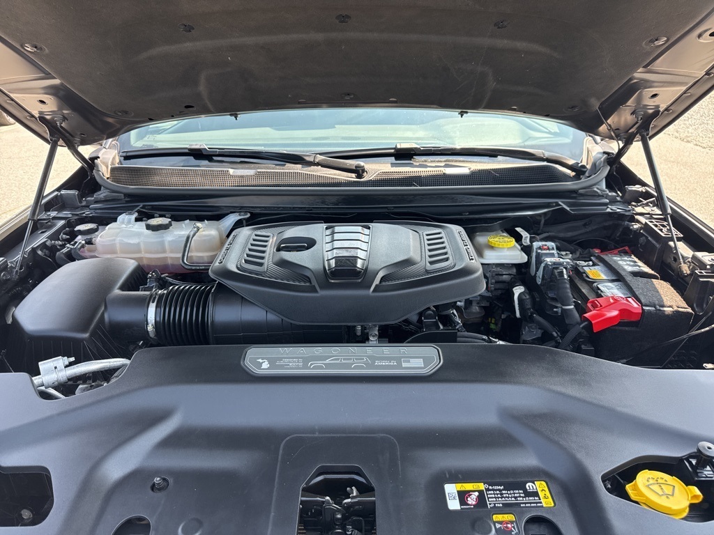 2024 Jeep Wagoneer L Series II photo 36