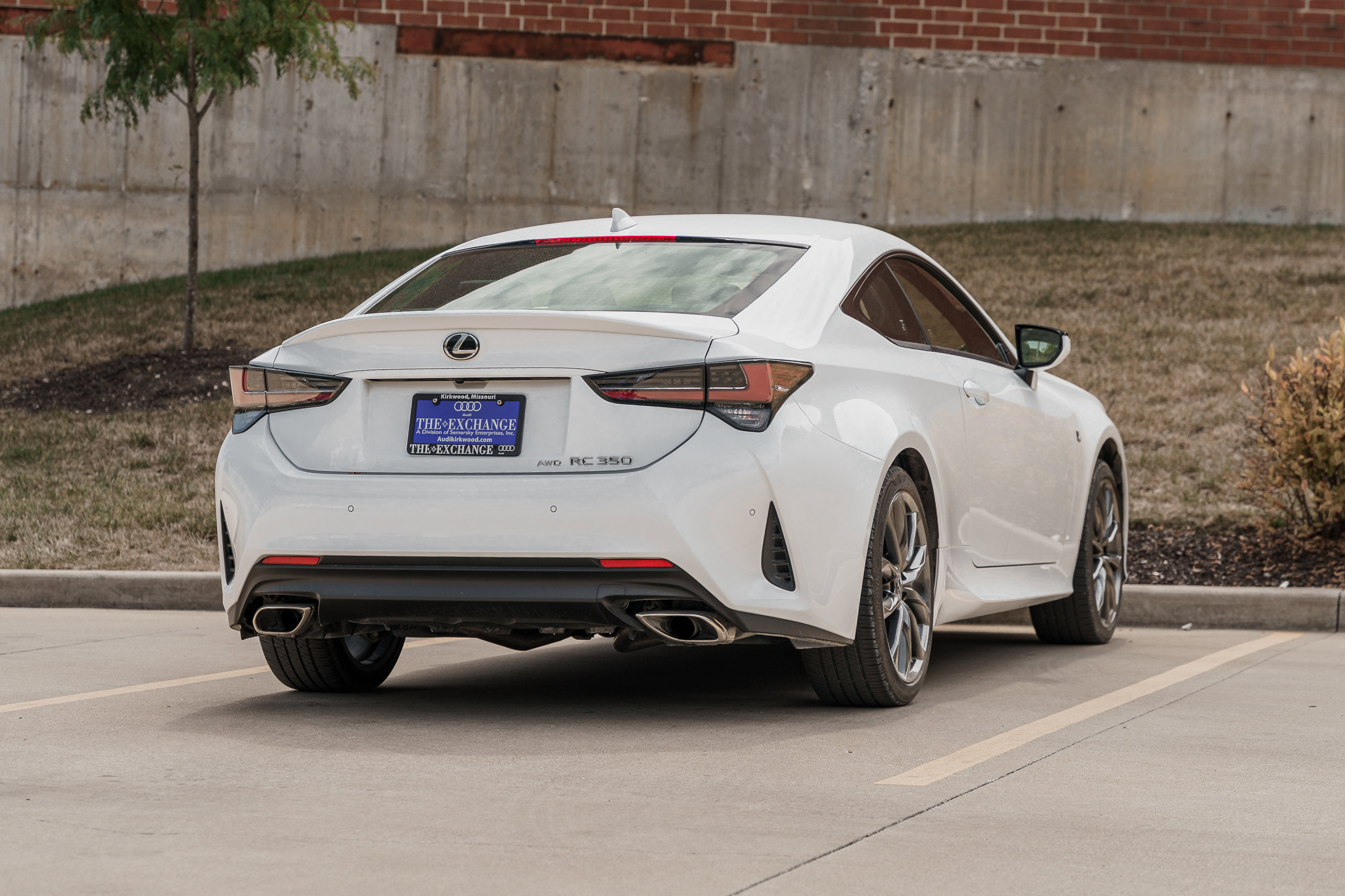 2022 Lexus RC F SPORT photo 4