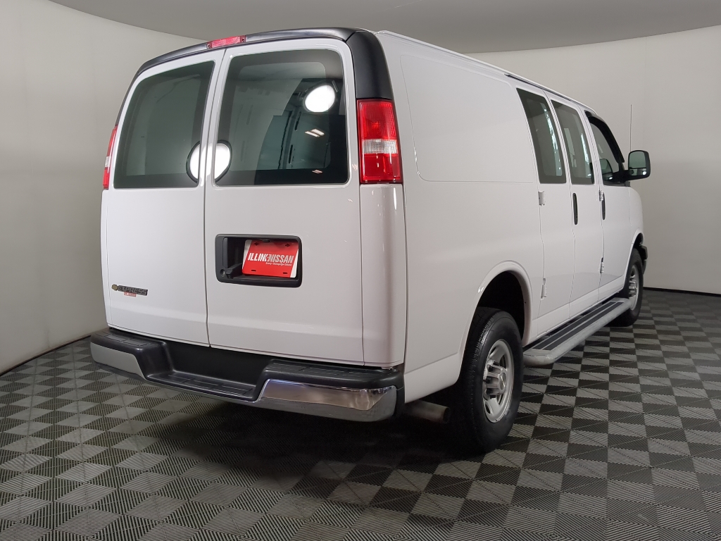 2023 Chevrolet Express 2500 Work Van photo 9