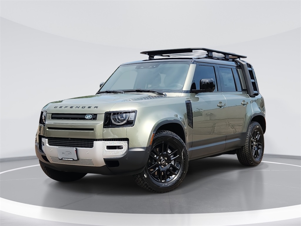 2025 Land Rover Defender 110 S photo 33