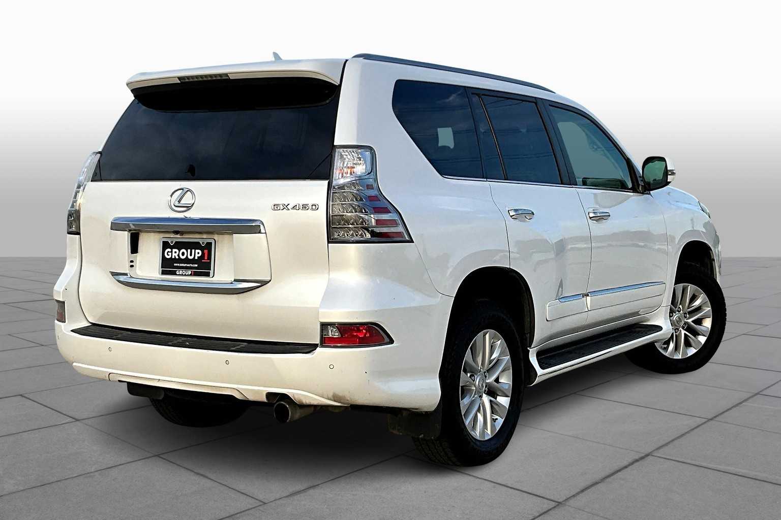 2015 Lexus GX 460 Premium photo 11