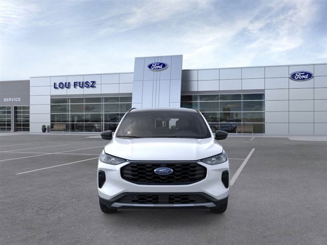 2025 Ford Escape ST-Line photo 5