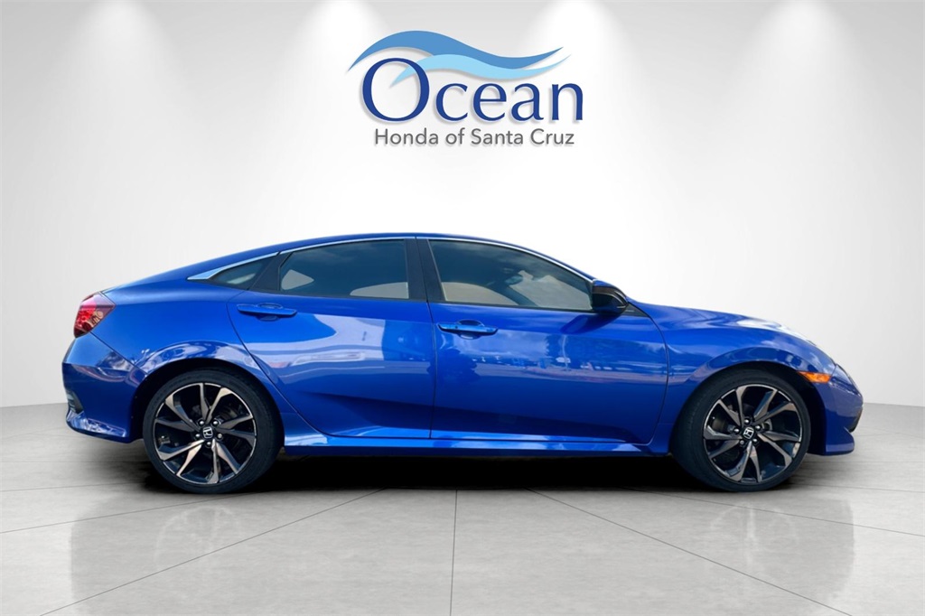 2020 Honda Civic Sport photo 3