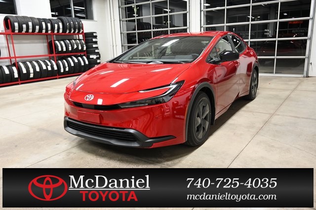 2026 Toyota Prius LE's photo