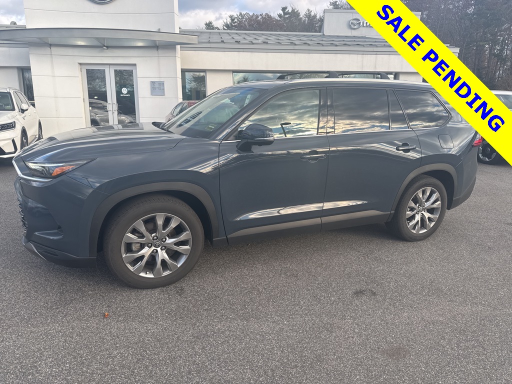 2024 Toyota Grand Highlander Limited's photo