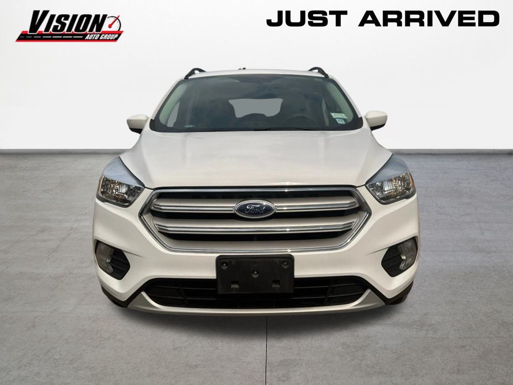 2018 Ford Escape SE photo 2