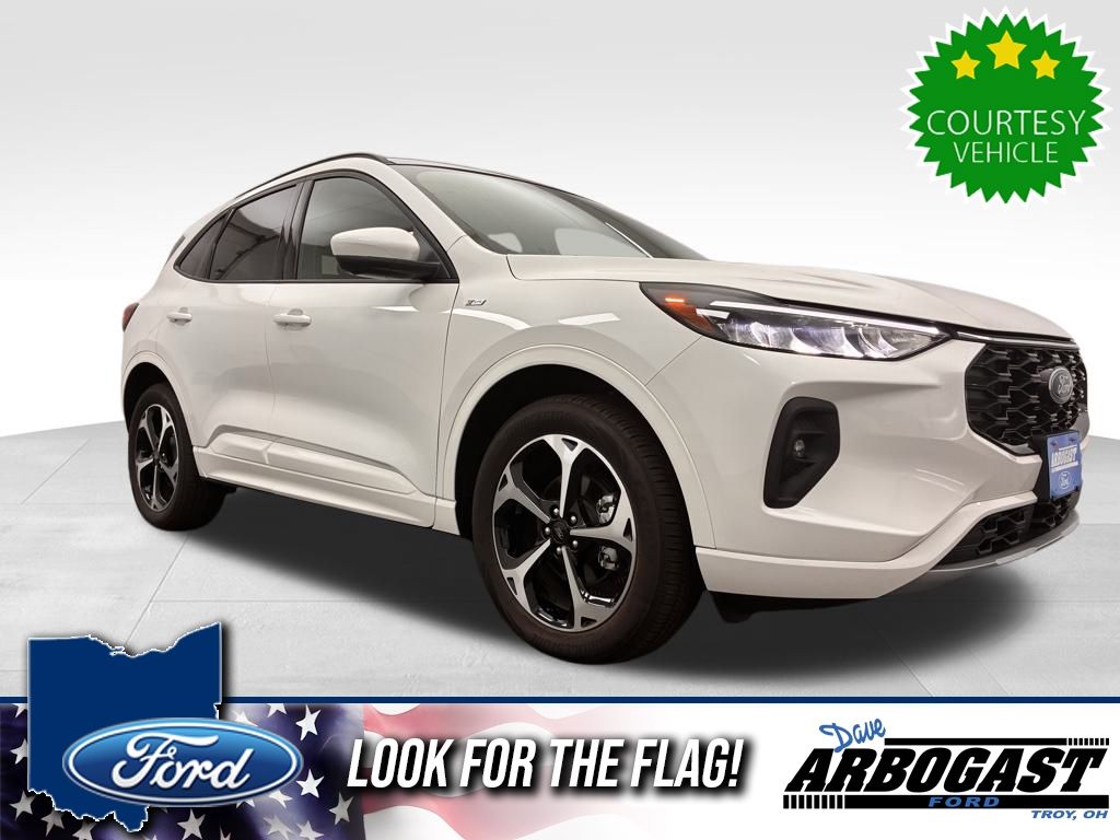 2024 Ford Escape ST-Line Select's photo