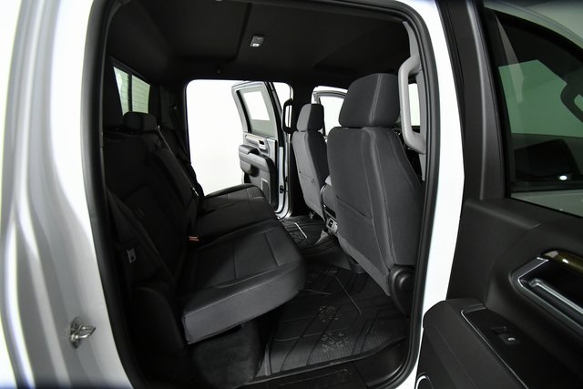 2025 Chevrolet Silverado 3500HD LT photo 20