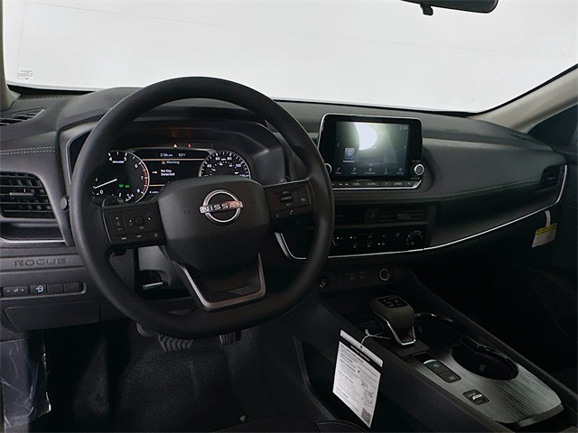 2026 Nissan Rogue S photo 13