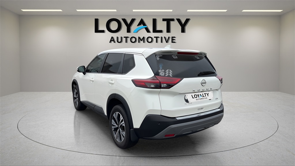 2023 Nissan Rogue SV photo 3