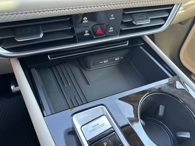2026 Volkswagen Atlas SEL Premium R-Line photo 25