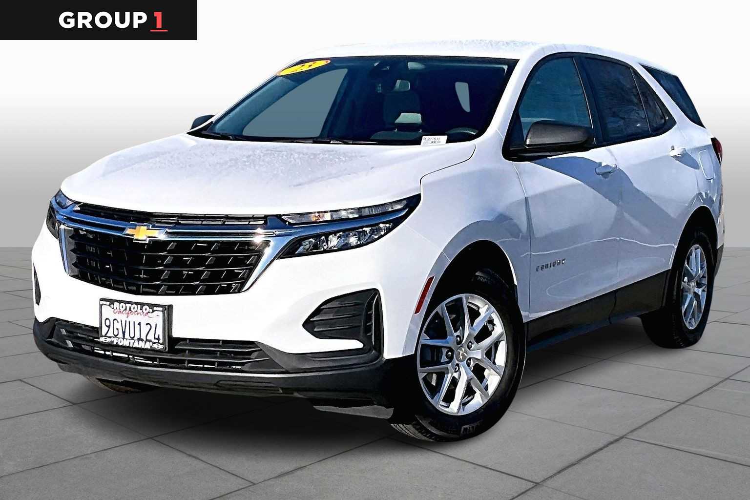 2023 Chevrolet Equinox LS's photo