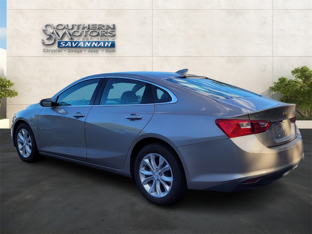 2024 Chevrolet Malibu 1LT photo 3