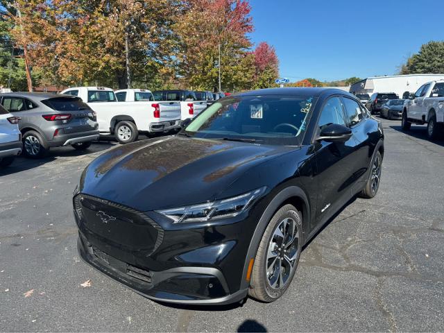 2025 Ford Mustang Mach-E Select AWD's photo