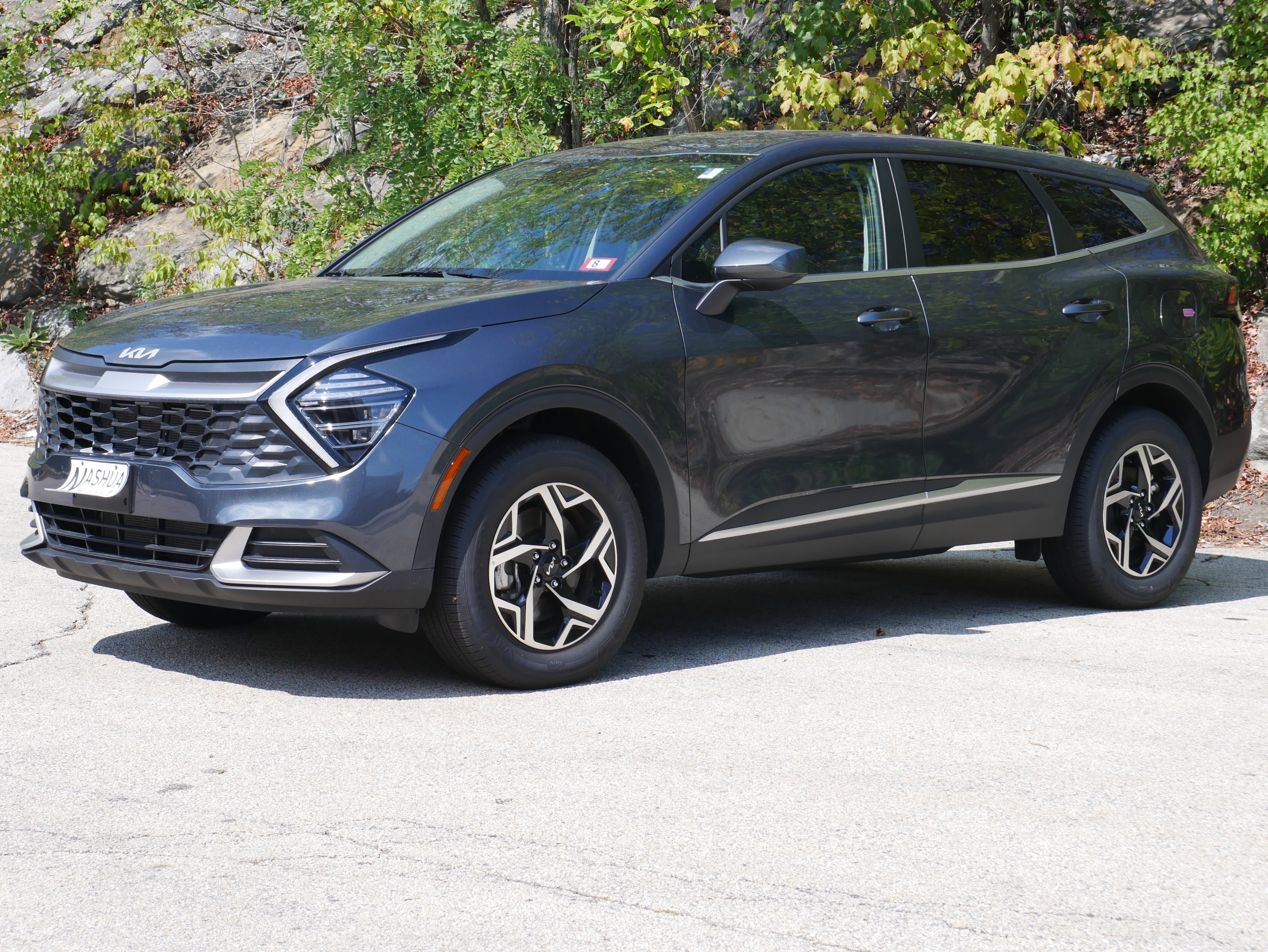 2024 Kia Sportage LX's photo