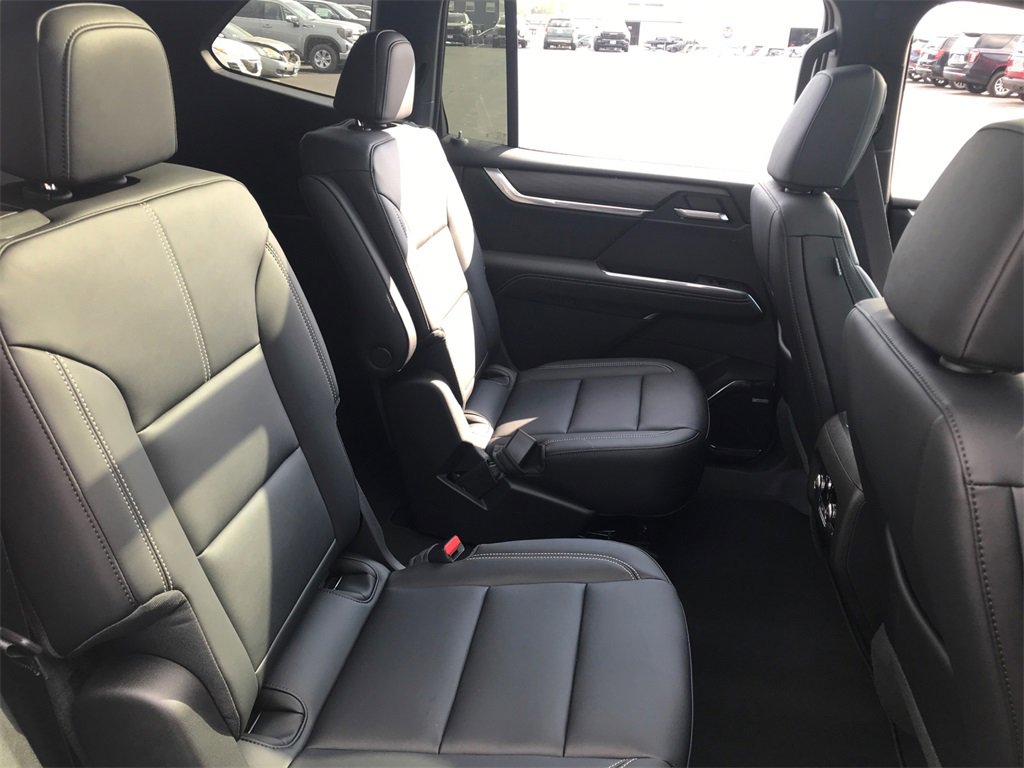 2026 Gmc Acadia Elevation Black Edition photo 29