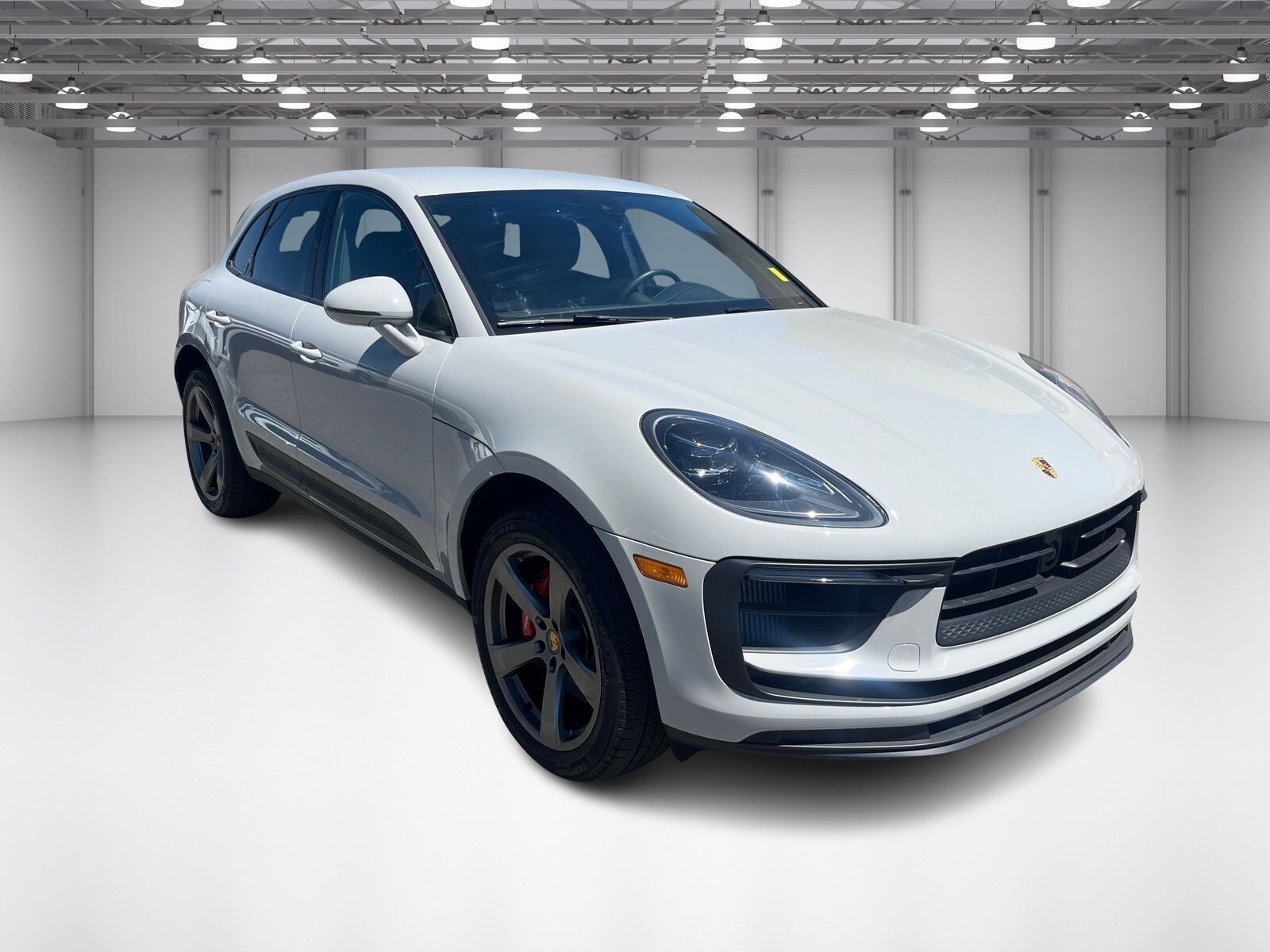 2024 Porsche Macan S photo 3