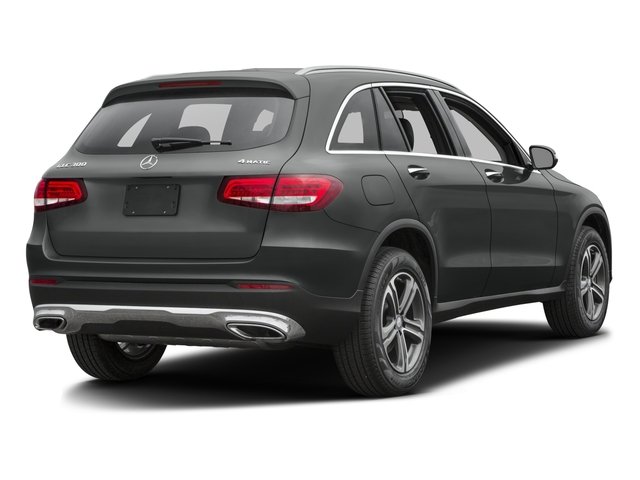 2017 Mercedes Benz GLC 300 4MATIC photo 2