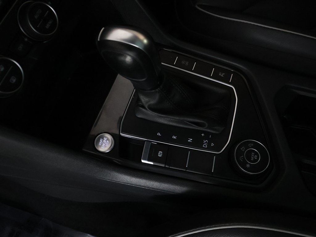 2020 Volkswagen Tiguan SEL Premium R-Line photo 52