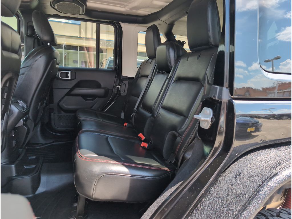 2019 Jeep Wrangler Unlimited Rubicon photo 24