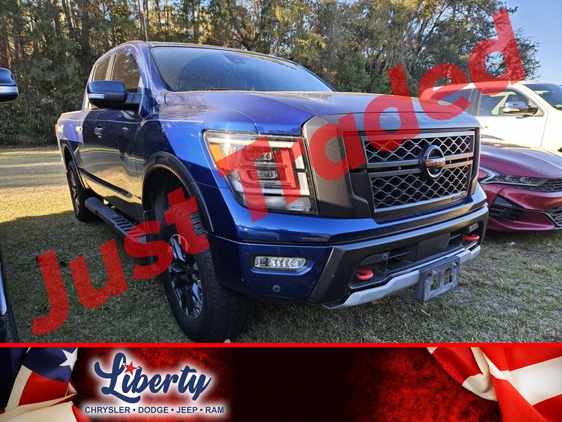 2021 Nissan Titan PRO-4X's photo