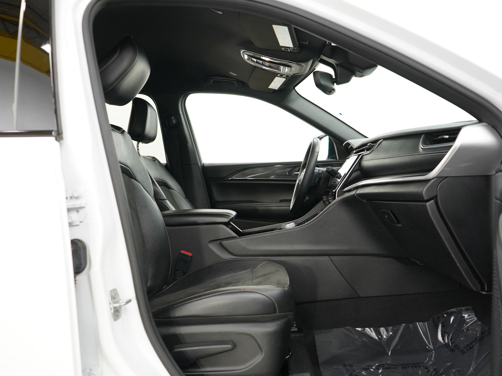 2022 Jeep Grand Cherokee Altitude photo 10