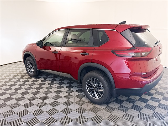 2025 Nissan Rogue S photo 18