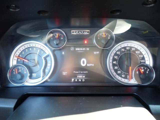 2022 Ram 1500 Classic Warlock photo 23