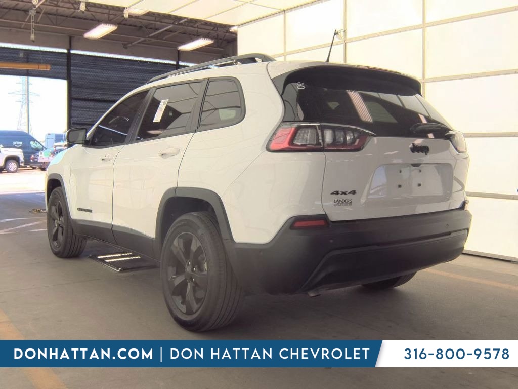 2023 Jeep Cherokee Altitude photo 3
