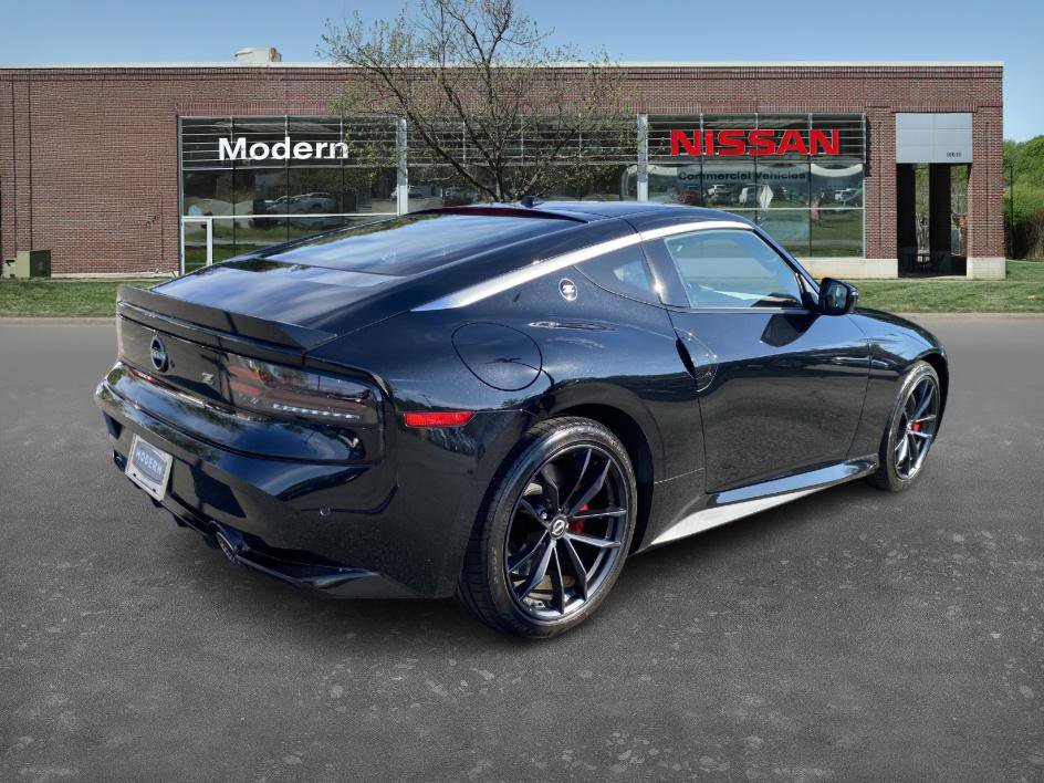 2024 Nissan Z Performance photo 4