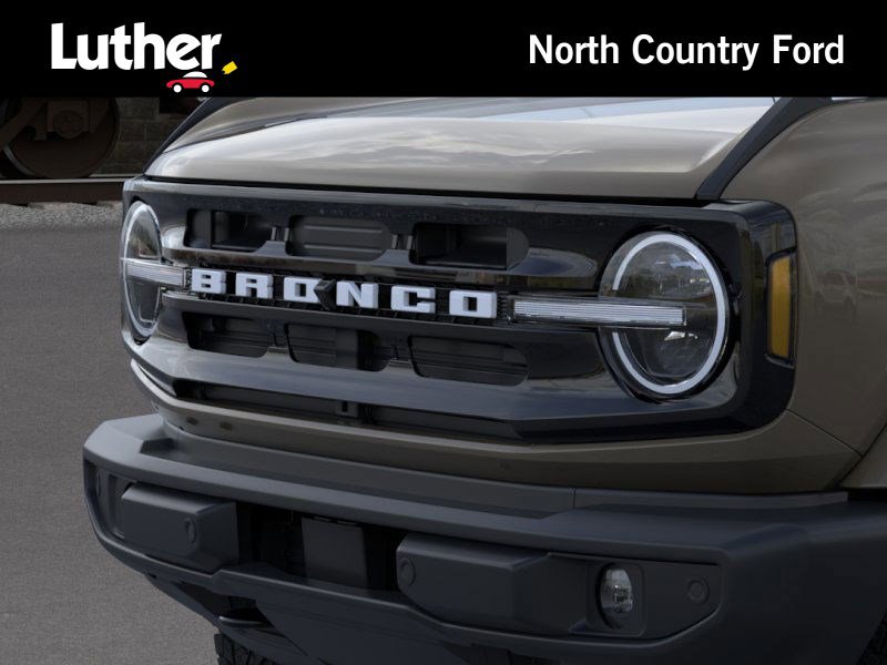 2025 Ford Bronco Outer Banks photo 17